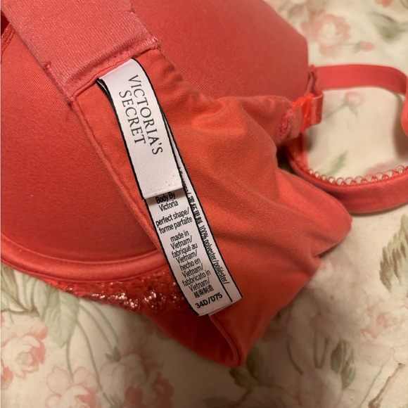Victoria Secret lace push up bras orange, light green, pink colour 34C - Picture 8 of 8